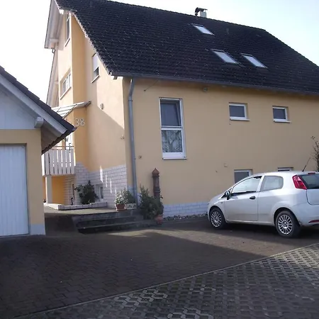 Ferienwohnung Am Reitplatz *